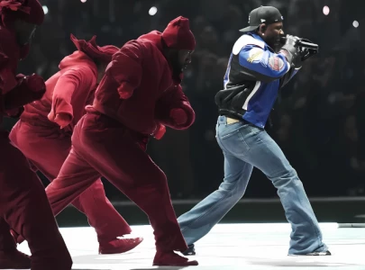 kendrick lamar s super bowl bootcut jeans steal the spotlight kendrick lamar s super bowl bootcut jeans steal the spotlight