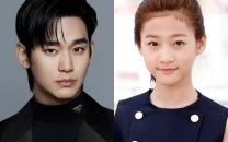 kim soo hyun s handwritten love letter to underage kim sae ron surfaces after her death