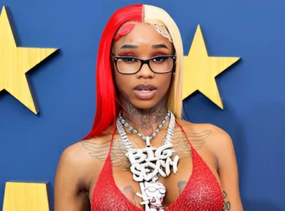 sexyy red shares private dms allegedly received from rappers and athletes to promote new single sexyy red shares private dms allegedly received from rappers and athletes to promote new single