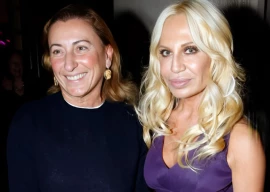 prada acquires versace for 1 4 billion in strategic bid to strengthen italian luxury amid market shifts and tariff uncertainty