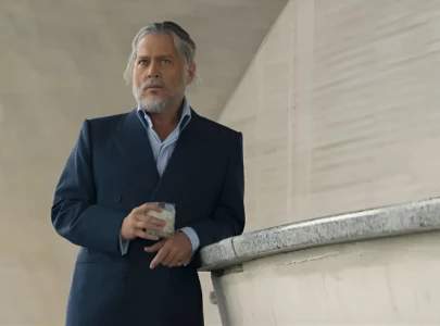 johnny depp makes hollywood comeback with first look at marc webb s day drinker