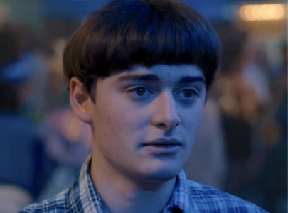 noah schnapp gets trolled over stranger things season 5 performance ahead of series finale noah schnapp gets trolled over stranger things season 5 performance ahead of series finale