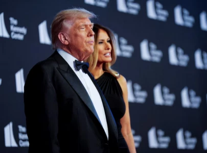 donald trump gets booed at les miserables performance at kennedy center as drag queens receive applause donald trump gets booed at les miserables performance at kennedy center as drag queens receive applause