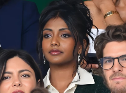 bridgerton star charithra chandran steals the spotlight from andrew garfield at wimbeldon bridgerton star charithra chandran steals the spotlight from andrew garfield at wimbeldon