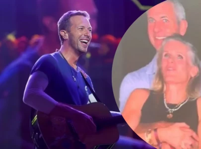 chris martin s reaction to astronomer ceo cheating scandal at coldplay show goes viral