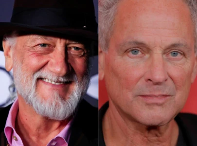 fleetwood mac reunion buzz grows as stevie nicks and lindsey buckingham post frozen love lyrics fleetwood mac reunion buzz grows as stevie nicks and lindsey buckingham post frozen love lyrics