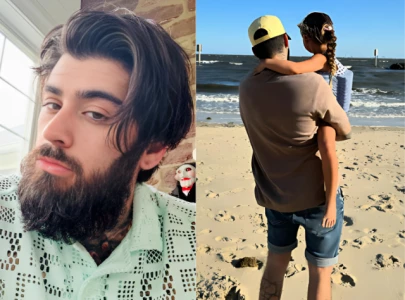 zayn malik attends blackpink s nyc deadline concert with daughter khai in rare public appearance zayn malik attends blackpink s nyc deadline concert with daughter khai in rare public appearance