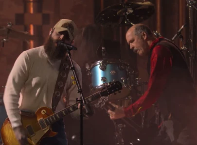 post malone leads surprise nirvana reunion at snl 50th anniversary concert