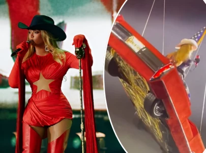 beyonc s 16 carriages car malfunctions mid air during cowboy carter houston concert