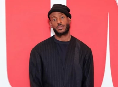 marlon wayans teases scary movie 6 spoofs of modern horror hits including get out and longlegs marlon wayans teases scary movie 6 spoofs of modern horror hits including get out and longlegs