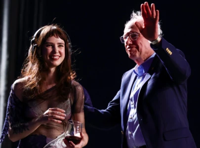 bernie sanders introduces clairo at coachella urges youth action on justice and climate crisis bernie sanders introduces clairo at coachella urges youth action on justice and climate crisis