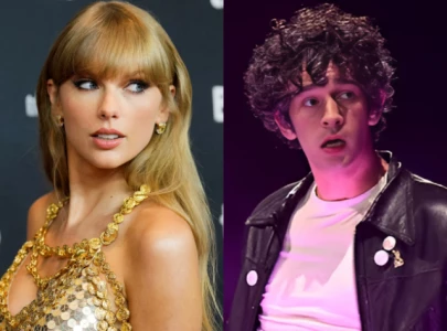 matty healy takes subtle dig at ex taylor swift in glastonbury set with poet remark