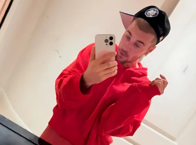 justin bieber s social media posts continue to raise concerns among fans