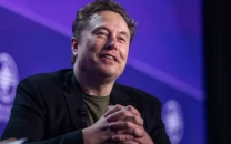 elon musk faces criticism for walking off stage leaving son behind elon musk faces criticism for walking off stage leaving son behind