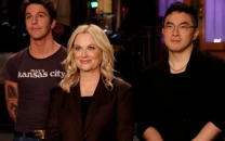 amy poehler returns to host snl 50th anniversary show with role model as musical guest amy poehler returns to host snl 50th anniversary show with role model as musical guest