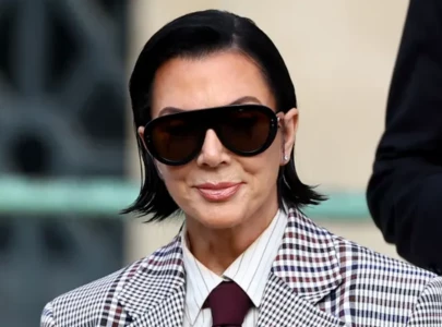 kris jenner reveals the only real feature on her face after 100k facelift kris jenner reveals the only real feature on her face after 100k facelift