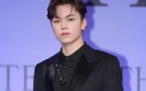 seventeen s vernon faces backlash after mother s controversial social media posts surface online
