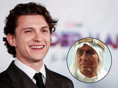 tom holland arranged 70mm screening of lawrence of arabia for the odyssey cast