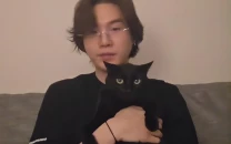 bts suga returns with pet cat sugar during surprise live broadcast after 2 years bts suga returns with pet cat sugar during surprise live broadcast after 2 years