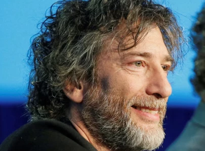 neil gaiman speaks out after yearlong silence following sexual assault lawsuit