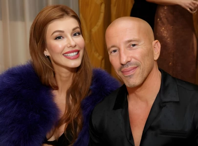 selling sunset jason oppenheim and jessica vargas split less than a year after confirming romance