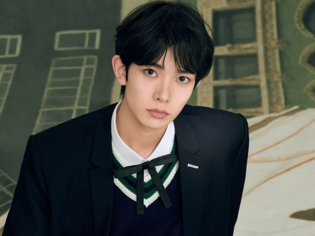 enhypen s heeseung to leave group and launch solo career belift lab confirms