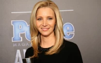 lisa kudrow opens up about feeling overlooked and being called the sixth friend on hit sitcom