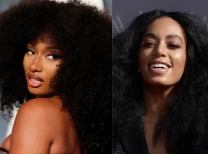 megan thee stallion and solange knowles beach boat vacation selfie sparks buzz online megan thee stallion and solange knowles beach boat vacation selfie sparks buzz online