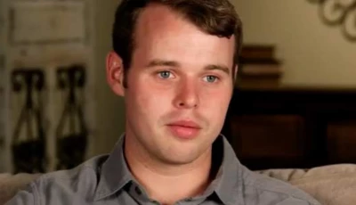 former 19 kids and counting star joseph duggar arrested for alleged molestation of 9 year old child
