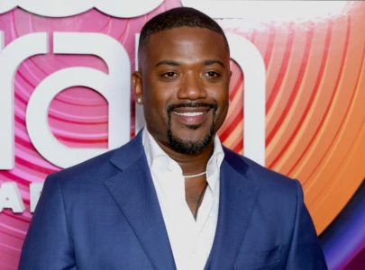 ray j hospitalised in las vegas after heart pains and severe pneumonia diagnosis