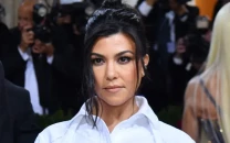 kourtney kardashian reflects on 3 year alcohol free journey