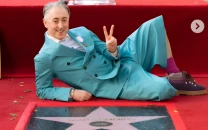 alan cumming marks career milestone with new hollywood walk of fame star in la alan cumming marks career milestone with new hollywood walk of fame star in la