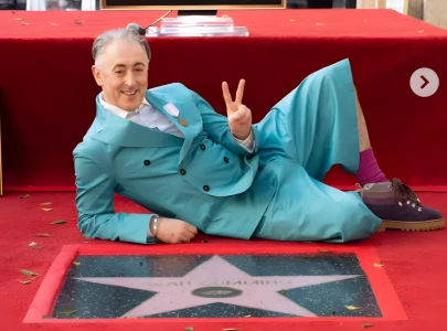 alan cumming marks career milestone with new hollywood walk of fame star in la alan cumming marks career milestone with new hollywood walk of fame star in la