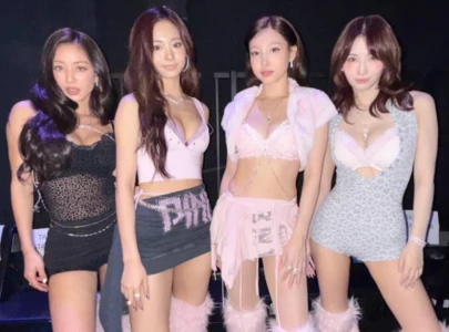 twice member tzuyu apologises following criticism of victoria s secret fashion show performance