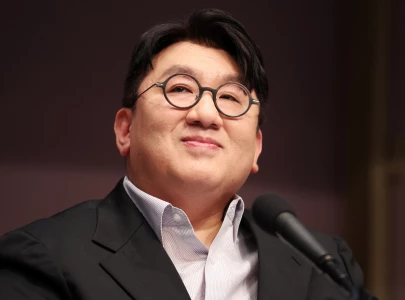 what did bang si hyuk do police seek arrest of bts agency founder over ipo probe
