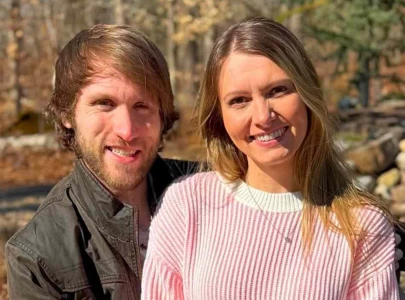 jesse ridgway defends wife as pregnancy decision sparks outrage
