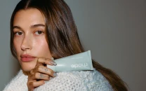 hailey bieber s rhode misses sales targets after e l f beauty acquisition as shares slip 7 hailey bieber s rhode misses sales targets after e l f beauty acquisition as shares slip 7