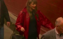 taylor swift rocks red to support travis kelce during christmas day chiefs vs broncos game taylor swift rocks red to support travis kelce during christmas day chiefs vs broncos game