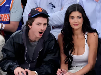 kylie jenner and timoth e chalamet attend knicks playoff game at madison square garden