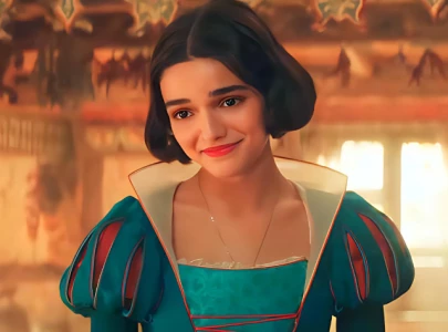 rachel zegler earns rave reviews from critics in disney s snow white live action remake rachel zegler earns rave reviews from critics in disney s snow white live action remake