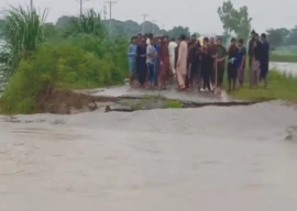 punjab holds its breath as rivers surge punjab holds its breath as rivers surge
