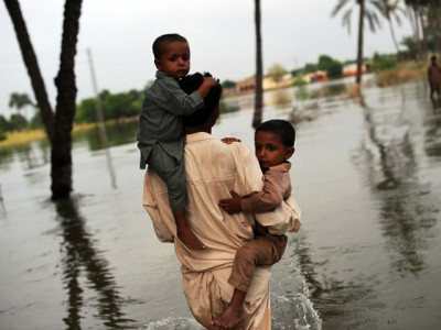 media watch aid helicopters and relief efforts media watch aid helicopters and relief efforts