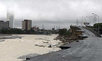 jhelum faces flood threat jhelum faces flood threat