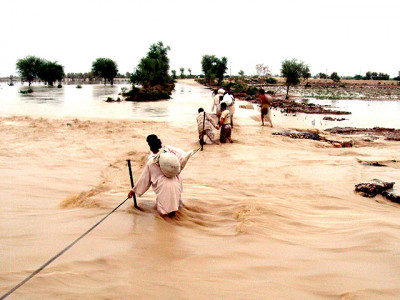 flash floods spread destruction across pakistan