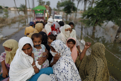 nadra launches sms service to aid watan card distribution nadra launches sms service to aid watan card distribution