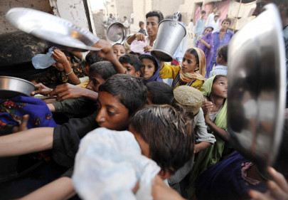 not much food on the mat for rajanpur survivors