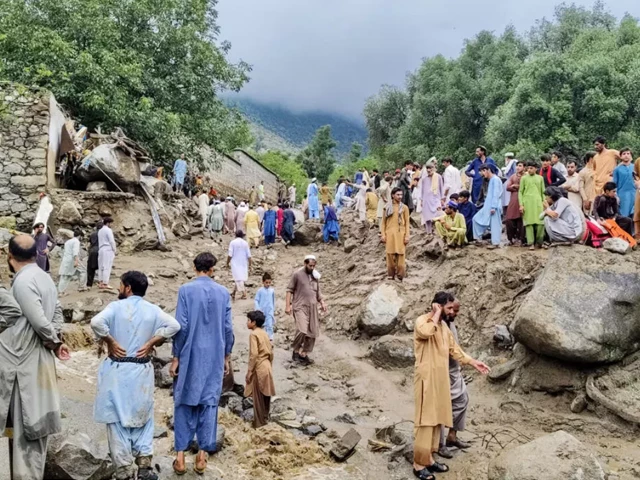 Torrential rains claim 146 lives in K-P, five die in rescue helicopter crash
