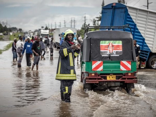 Kenya flash floods death toll tops 45