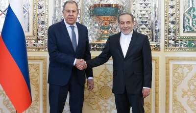 russian foreign minister sergey lavrov l and iranian fm abbas araghchi photo file