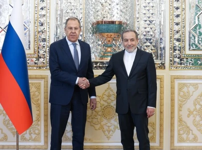 russian iranian foreign ministers discuss middle east crisis over phone